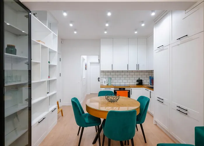 דירה Bright & Modern 2Bd Apartment On Oborishte By Flat Mаnager סופיה